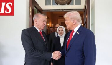 Donald Trump: Kukaan muu ei tiedä yhtä paljon vilpillisistä vaaleista kuin Turkin Erdogan