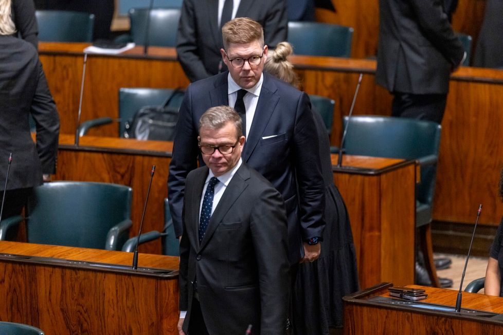 Lähteet eivät usko Petteri Orpon lähtevän valtio­varain­ministeriksi Antti Lindtmanin hallitukseen.