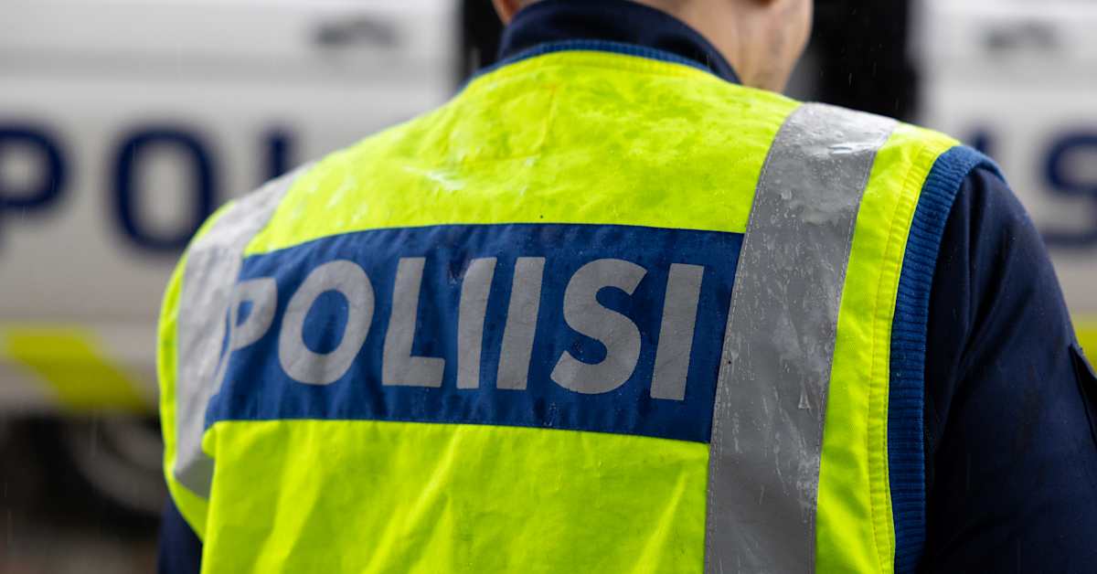 Kaksikko anasti Huittisissa tuhansien eurojen arvosta koruja – jäivät kiinni parin päivän päästä | Satakunta