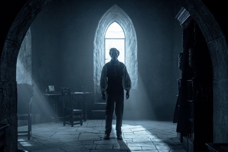Nosferatu sukeltaa pelkoihin unenomaisten jaksojen kautta.