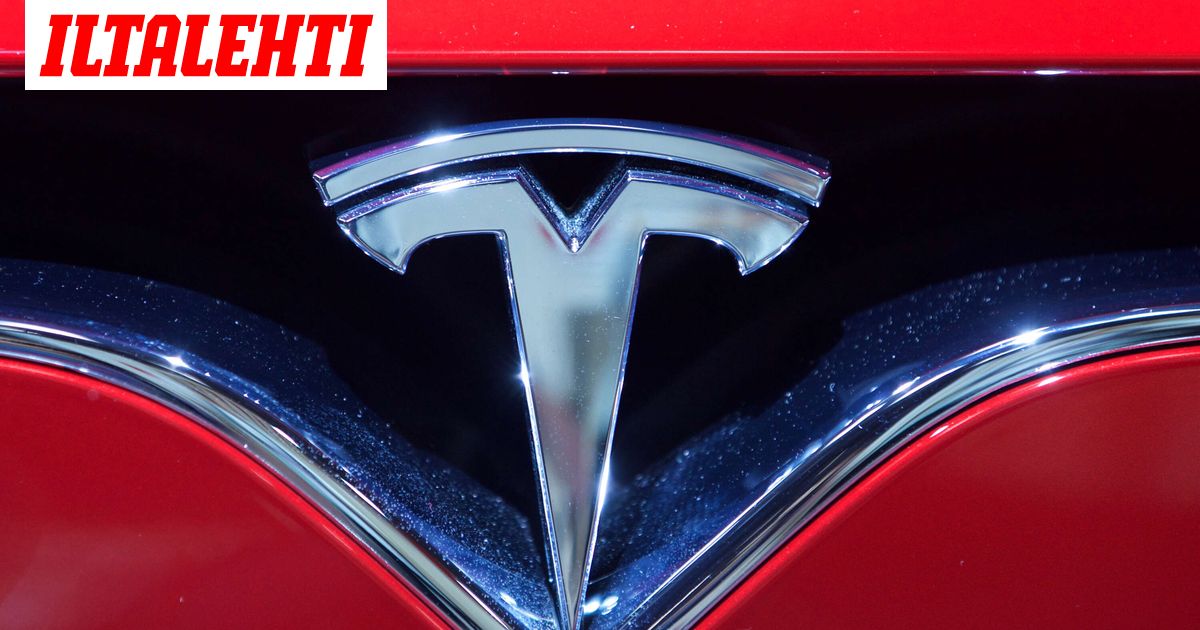 Onko tässä maailman kallein kolari? Autovalmistajalle 240 000 000 dollarin lasku