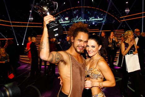 Katri Riihilahti on naisista ainoa, joka on juhlinut voittoa kahdesti: vuonna 2014 Pete Parkkosen (kuvassa) ja kaksi vuotta myöhemmin Edis Tatlin kanssa.