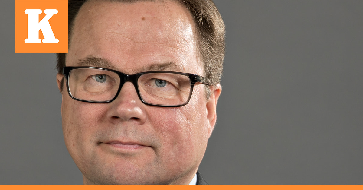 Ilma-ase tiedustelee, mutta kirjailija tietää mikä on avainsana Venäjän ymmärtämiseen