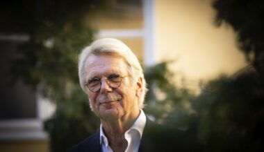 Viljelijöillä on taipumus jatkaa vanhaa vaikka ollaan menossa huonoon suuntaan, Björn Wahlroos kritisoi - Koti