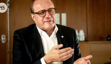 Taloustilanteemme on ”lammen pohjalla möllöttävä ruutana”, kuvaa Vantaan kaupunginjohtaja