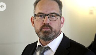 Mäkelä: Perussuomalaisten ryhmän sanktioita ei olla tarkentamassa