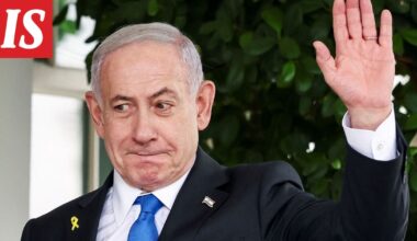 Israelin Netanjahu pyytää anteeksi Qatarin pääministeriltä