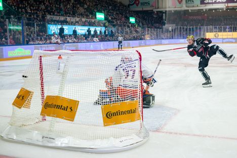 Leevi Tukiainen iski bravuurityylillään rankkarimaalin 26. syyskuuta Tapparaa vastaan.