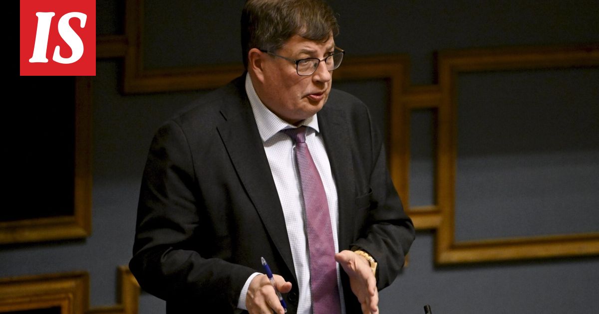 Arto Satonen kiistää hallituksen luvanneen 100 000 uutta työpaikkaa – tyrmistynyt reaktio