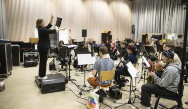 Lukijalta: Yle hylkäsi radiota kuuntelevat vanhukset - Mielipide