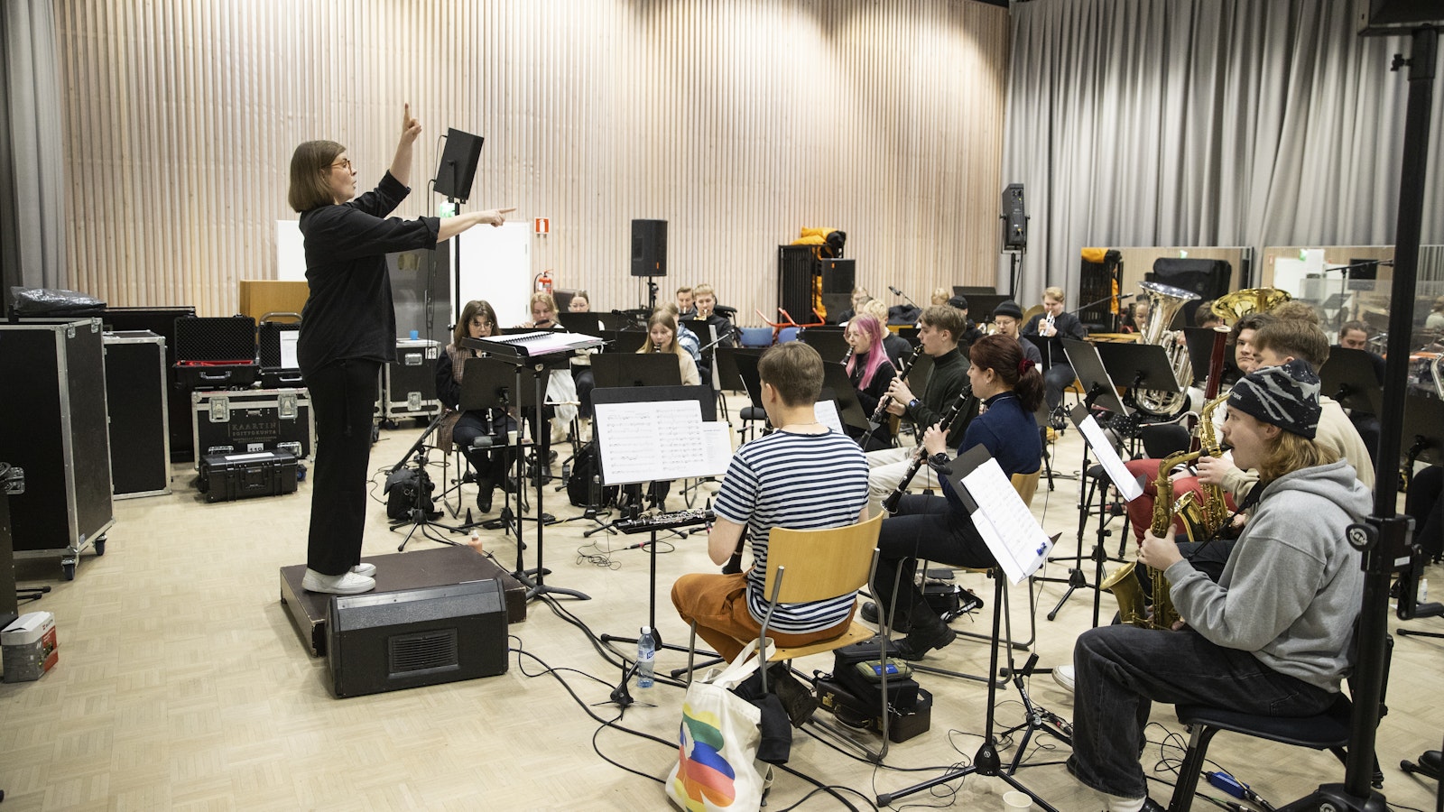 Lukijalta: Yle hylkäsi radiota kuuntelevat vanhukset - Mielipide