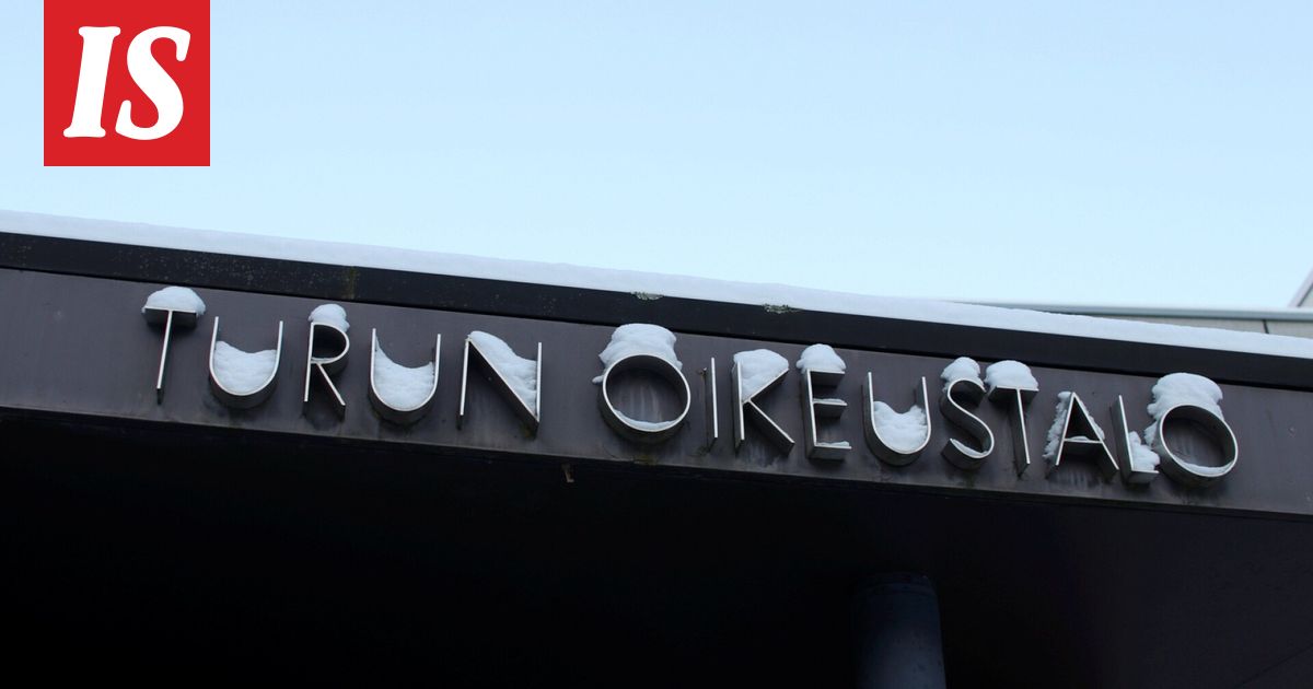 Kaksi rannikkolaivaston kouluttajaa tuomittiin simputuksesta