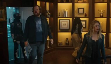 James Gunn rakastaa ällötyksiä – tämä kuvausryhmää oksettanut iljetys piti jättää Peacemakerista ulos