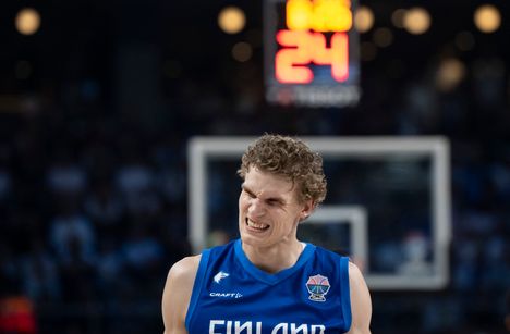 Lauri Markkanen johdatti Suomen EM-neloseksi syyskuussa.