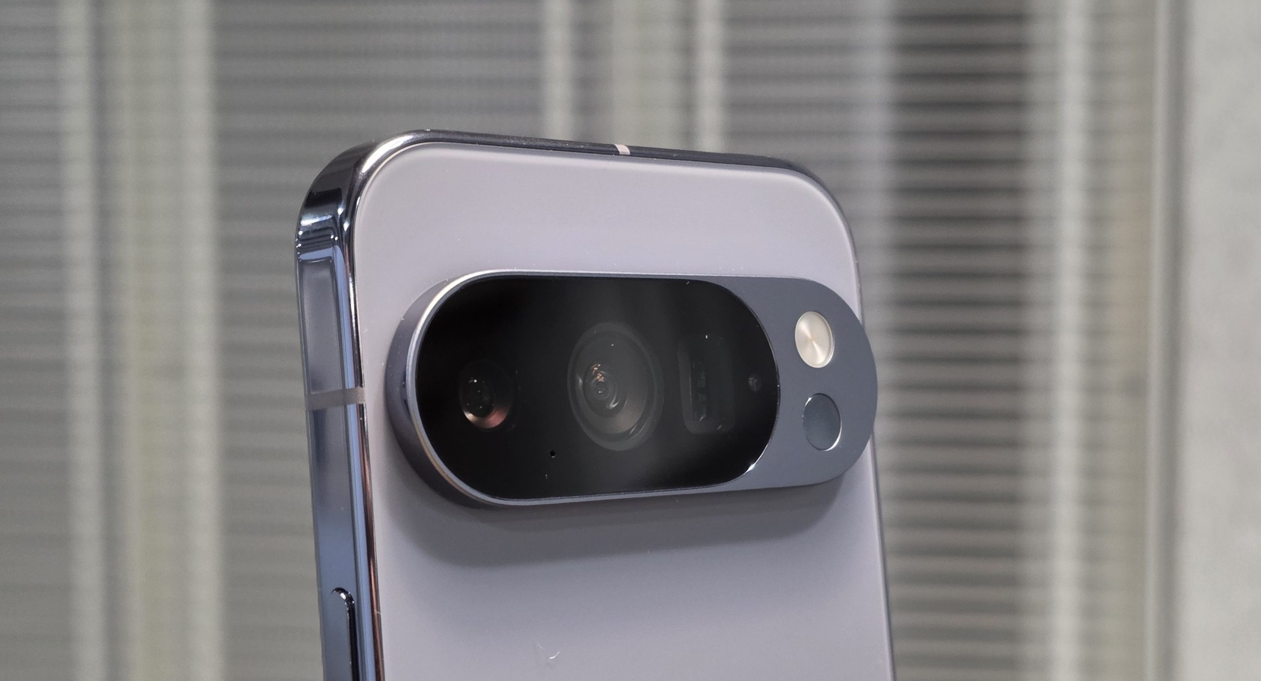 Kameraa on paranneltu tekoälyllä, vaikka tekniikka onkin vuoden 2024 tasolla.