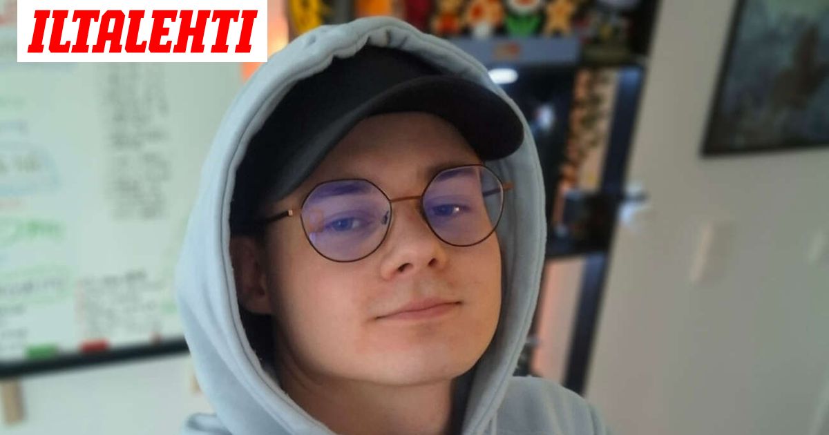 Ihmiset menivät hetkessä sekaisin Jonin, 25, kullicollari-kuvista – Sitten hän jätti housut pukematta ja huomasi häkellyttävän asian