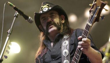 Punkbändit tekevät kunniaa Motörheadille - useita alan legendoja mukana tribuuttilevyllä