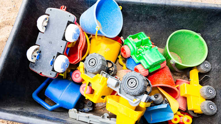 Hiekkaleluja laatikossa. 