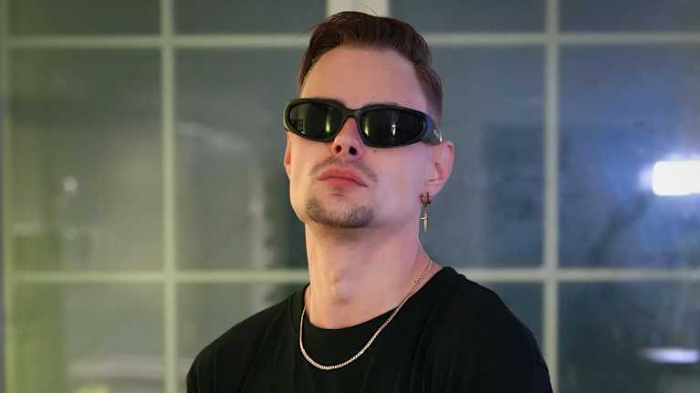 Helzinki Hardstyle Festivalin yleisöä 12.09.2025.