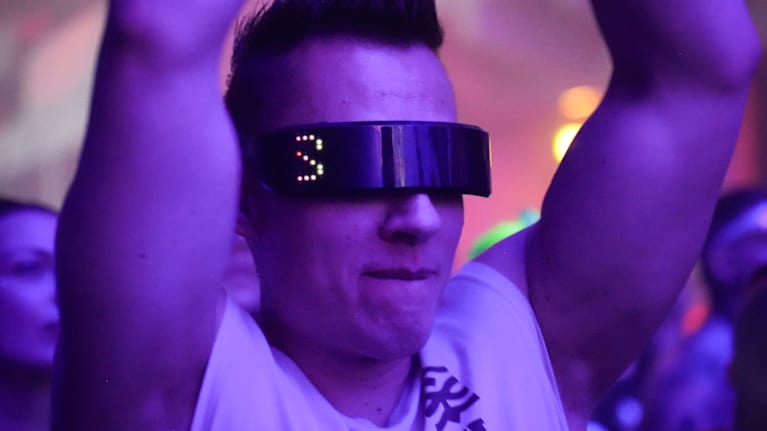 Helzinki Hardstyle Festivalin yleisöä 12.09.2025.