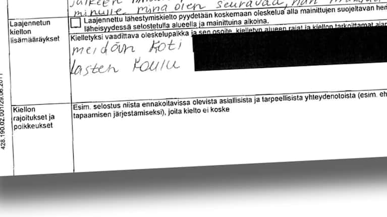 Suurennos lähestymiskieltohakemuksesta.