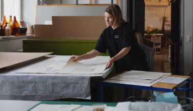 Gustav Klimtin piirtämä aito alastonkuva löytyi suomalaisvarastosta - Yle