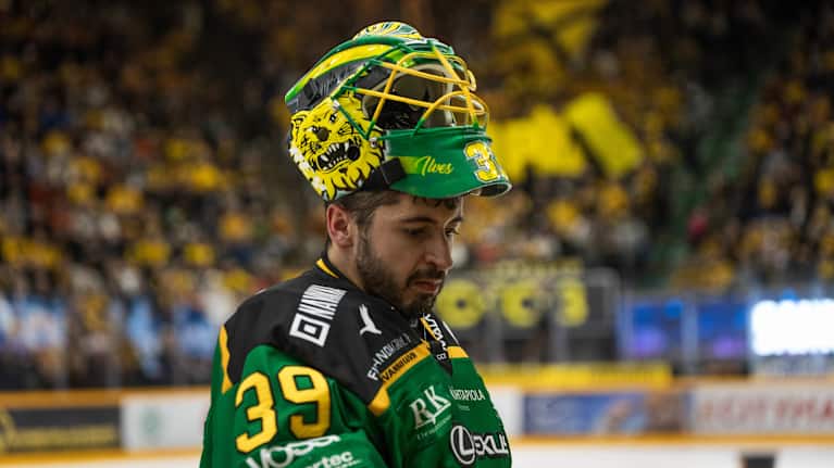 Ilveksen maalivahti Dominik Pavlat.