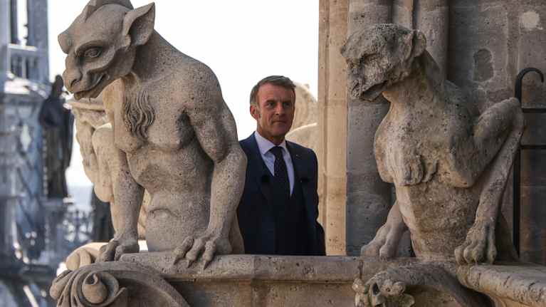  Ranskan presidentti Emmanuel Macron vierailulla Norte Damessa.