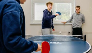 Koululaiset keksivät tavan kiertää kännykkäkieltoa: koulussa mukana ”salakännykkä” | Kotimaa