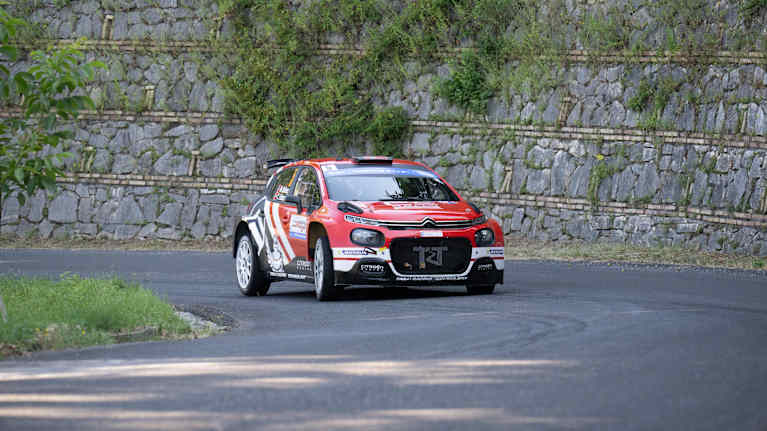 Mads Ostberg ja Torstein Eriksen Rooman EM-rallissa.