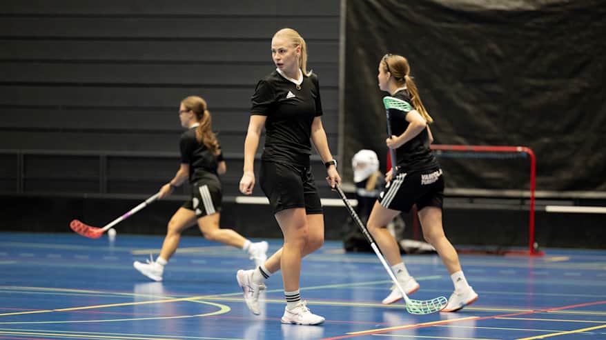 Turun Palloseuraa edustava salibandyn pelaaja Ina Leminen.