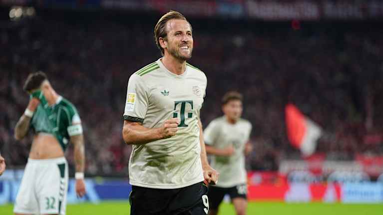 Harry Kane tuulettaa maaliaan.