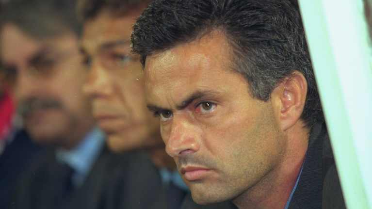Jose Mourinho Benfican päävalmentajana syksyllä 2000.