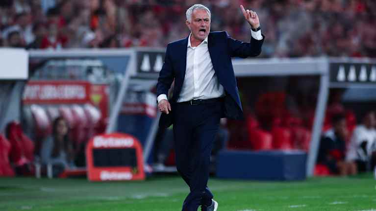 Jose Mourinho Portugalin päävalmentajana syyskuussa 2025.
