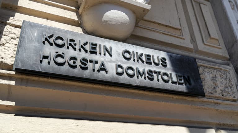 Korkein oikeus Helsingissä.