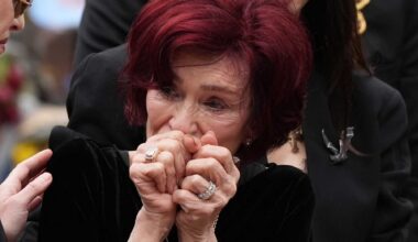 "Ylitsevuotava rakkautenne on kannatellut minua öisin" – Sharon Osbourne osoitti faneille koskettavat kiitokset