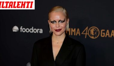 Paula Vesala: Vauva tulossa