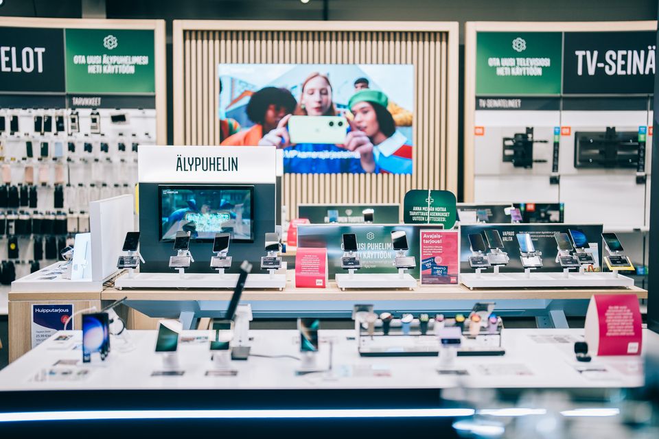 Gigantin heinäkuun myydyimmät puhelimet TOP 10 – OnePlus CE3 lite on jälleen myydyin puhelin, myös muut keskihintaiset Android-laitteet ovat suosittuja