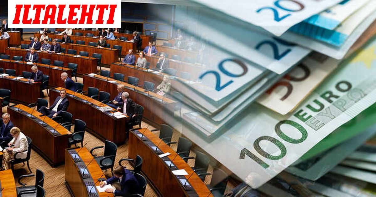 Politiikan puskaradio: Arkadianmäellä tilipussit kasvavat – ”Ajoitus on nolo” - Iltalehti