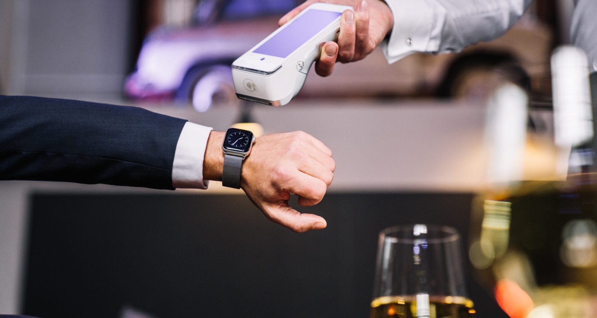 Maksaminen muuttuu - näin pysyt mukana kehityksessä