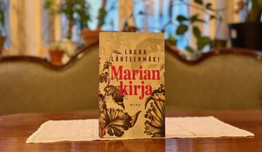 Laura Lähteenmäki: Marian kirja - upea biofiktio Elias Lönnrotin vaimosta