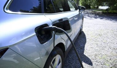 Sähköautojen kysyntä on nyt kovaa – Tässä ovat Sakan myydyimmät