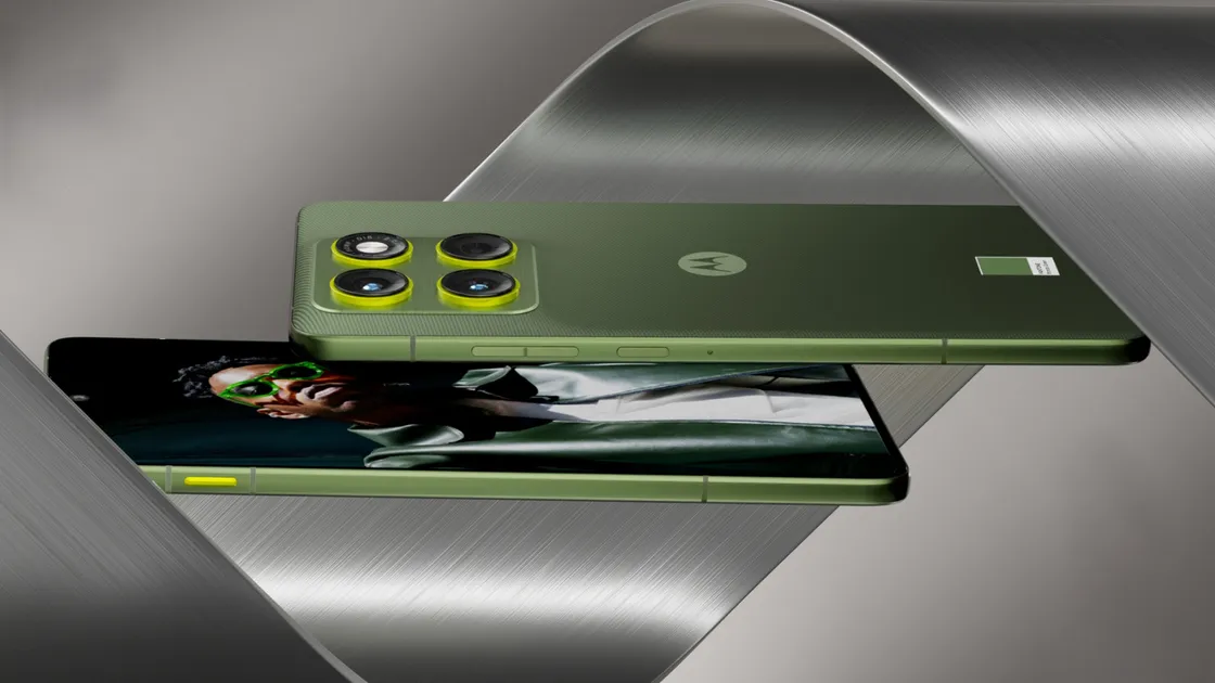 Motorola Edge 70 -puhelimen kuvat paljastuivat – uusi vihreä väritys ja tasainen näyttö