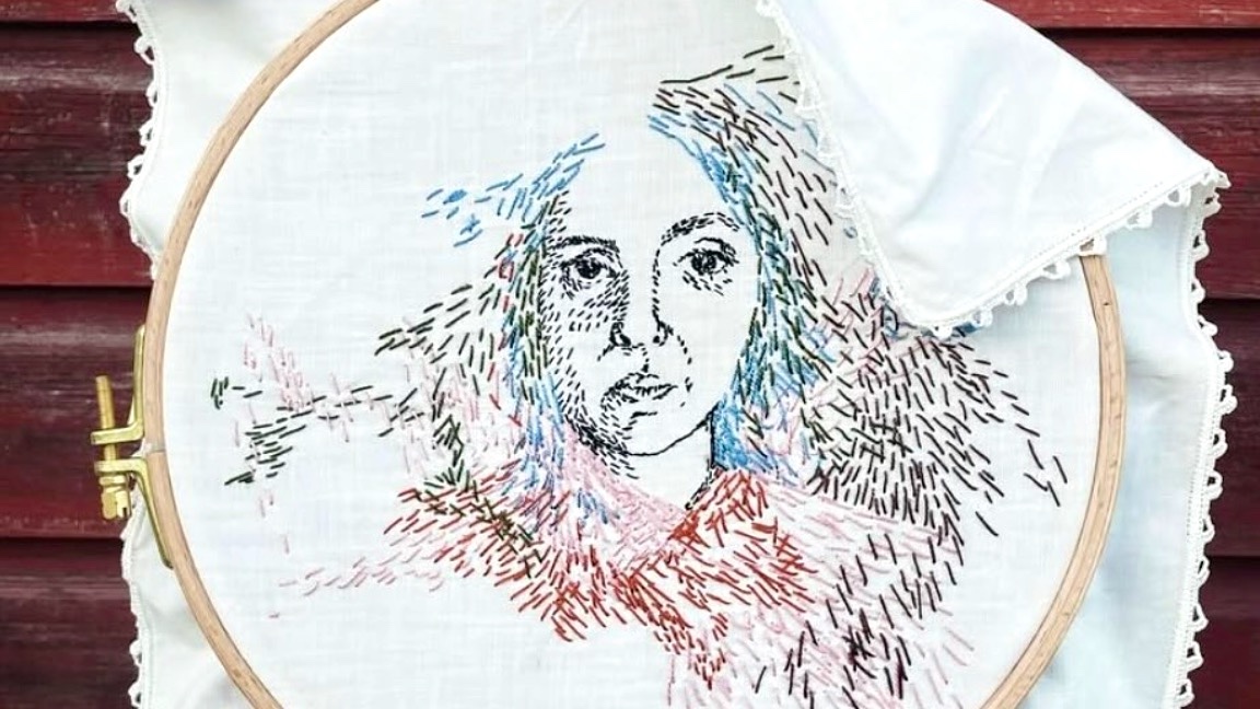 Soili Pohjalainen: Perätilassa - tarkkanäköinen ja lempeän humoristinen perheromaani