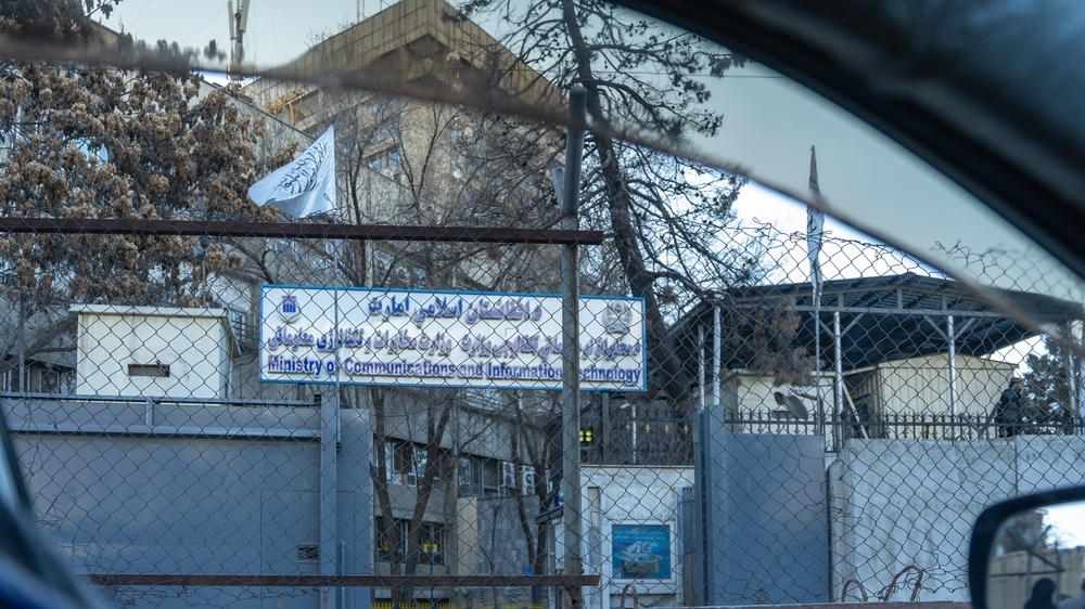 Afganistanissa on koko maan kattava internet- ja matkapuhelinkatkos -