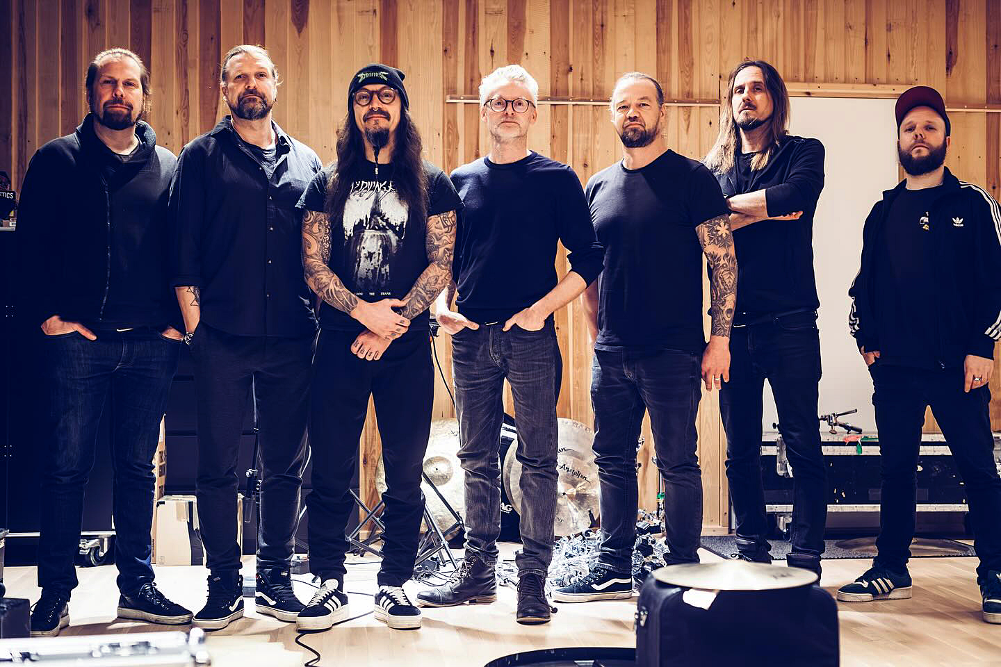 ”Olisi kiinnostavaa tehdä Amorphis-synapoppia” -haastattelussa kitaristi Esa Holopainen ja tuottaja Jacob Hansen