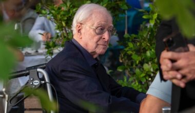 Michael Caine, 92, päättää eläkkeensä – Nähdään Vin Dieselin tulevassa elokuvassa