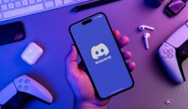 Videopelit, Reddit ja Discord: Miten internet vaikutti Charlie Kirkin ampumisesta epäillyn radikalisoitumiseen? -