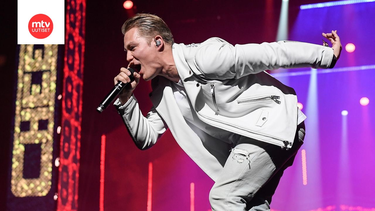 Jare Tiihonen laukoo suorat sanat westendiläisistä kirjassaan