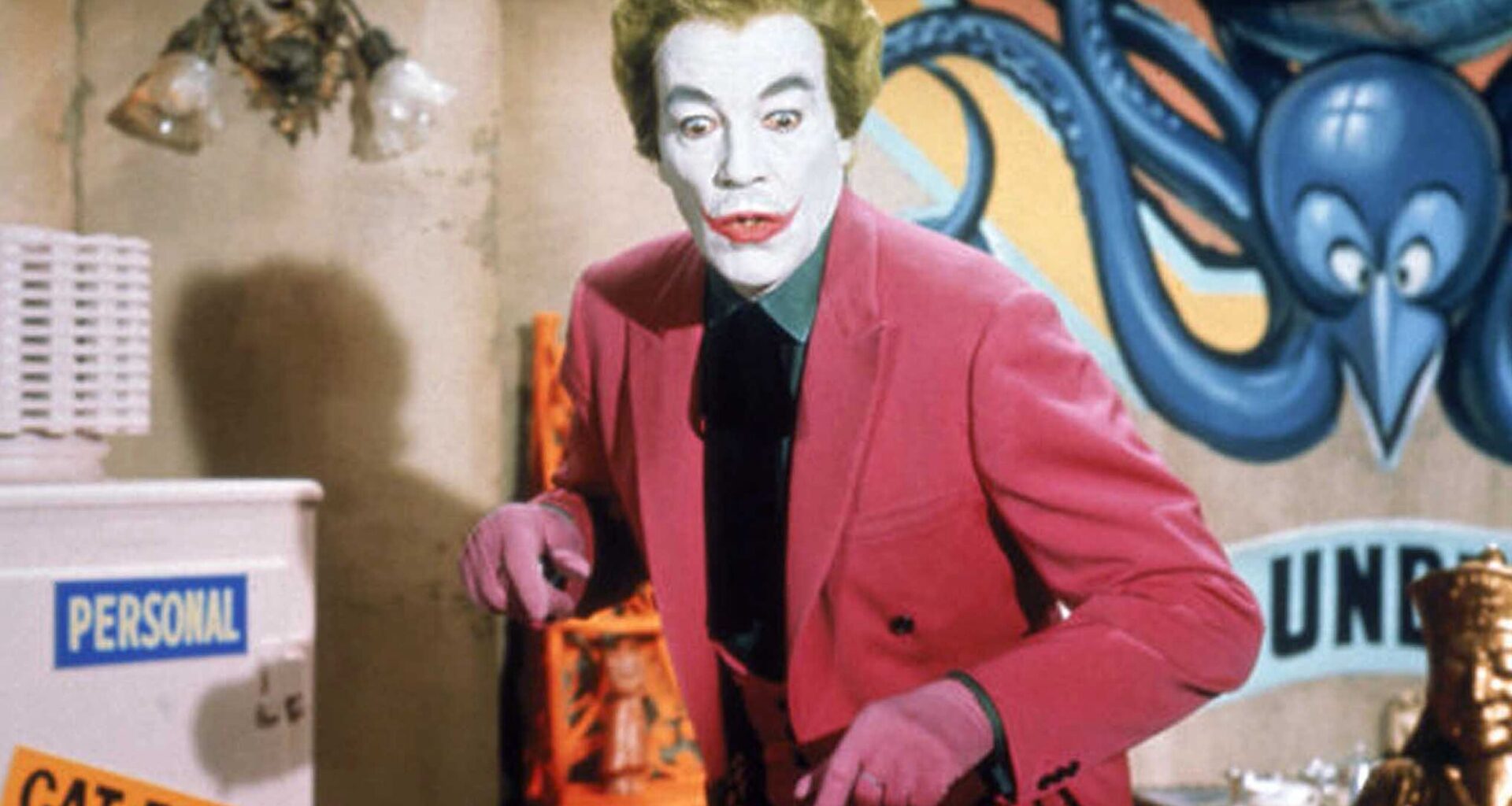 Kirjaväite: Batman-legenda oli homoseksuaali, jolla oli suhde nimekkään Hollywood-tähden kanssa